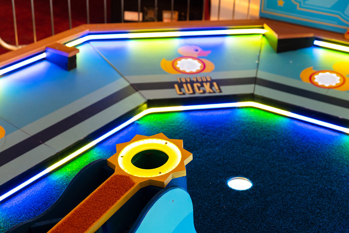 Putters Mini Golf Urban Playground Manchester Arndale